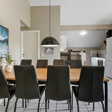 Renovated Pool House With Playground & Wifi-sj410 別荘 *