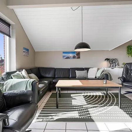Renovated Pool House With Playground & Wifi-sj410 * Harboør