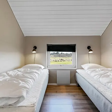 Renovated Pool House With Playground & Wifi-sj410 *