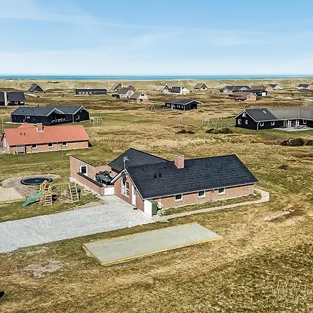 Renovated Pool House With Playground & Wifi-sj410 Casa vacanze Harboør